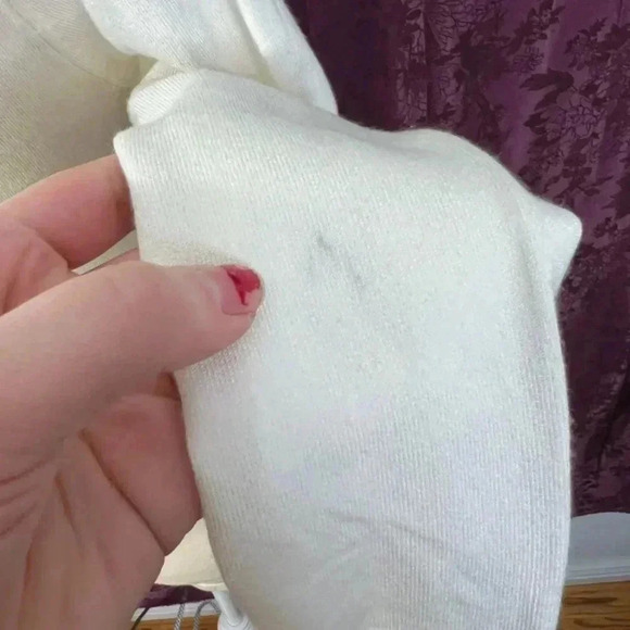 NWT L'Agence Jocelyn Cutout Sweater in Ivory Size S Minimalist Quiet Luxury - Picture 13 of 13